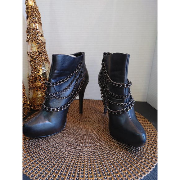 Michael Shannon Sienna Leather Booties Size 10M - Picture 5 of 6